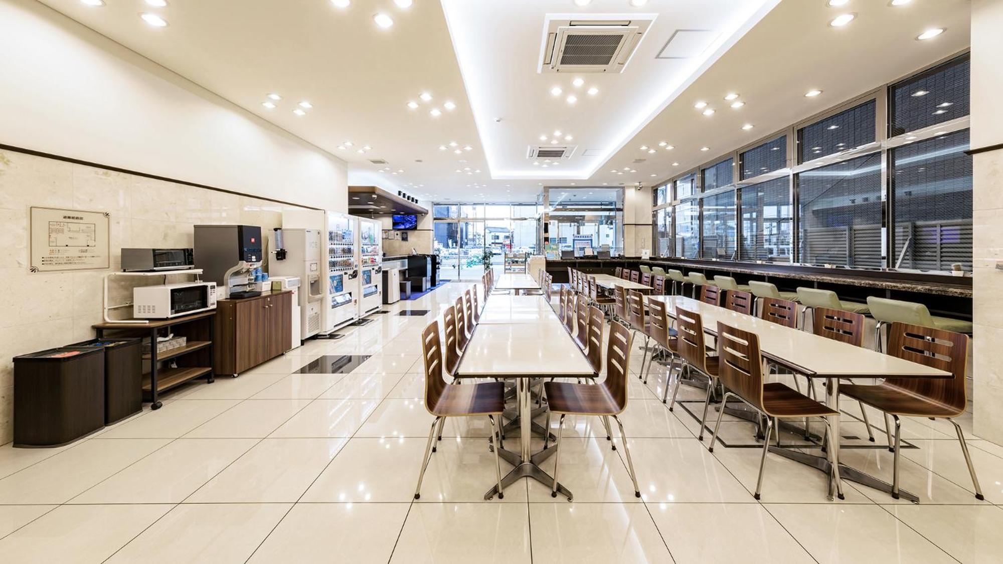 Toyoko Inn Meitetsu Chiryu Ekimae Екстериор снимка